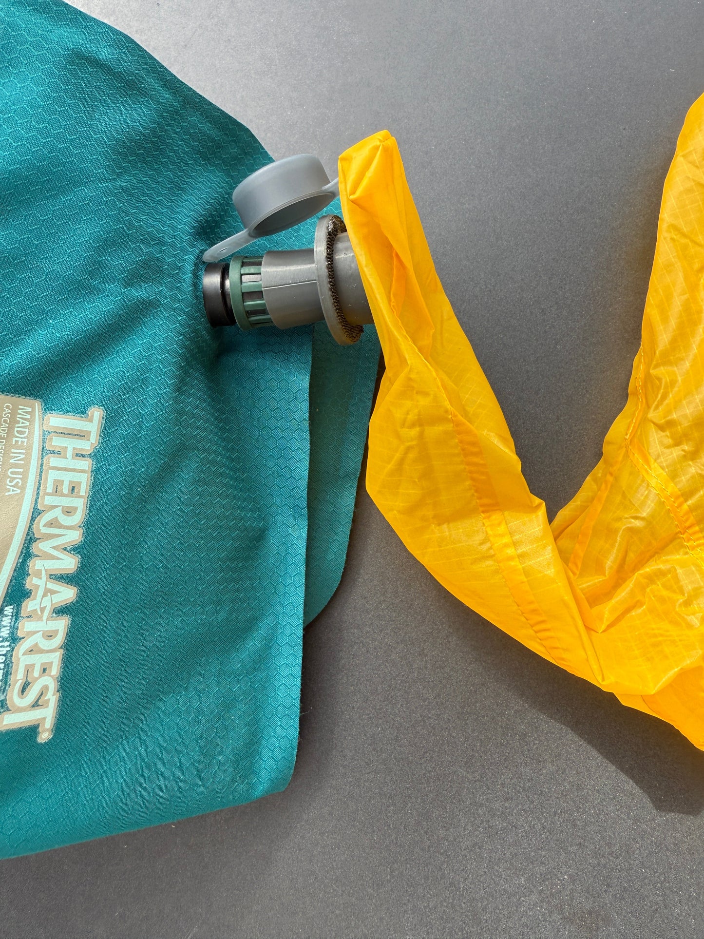 3D-Druckfile zum Gratis Runterladen: Adapter für das klassische THERMAREST- Ventil mit einem EXPED Schnozzelpumpbag und anderen Pumpen von EXPED