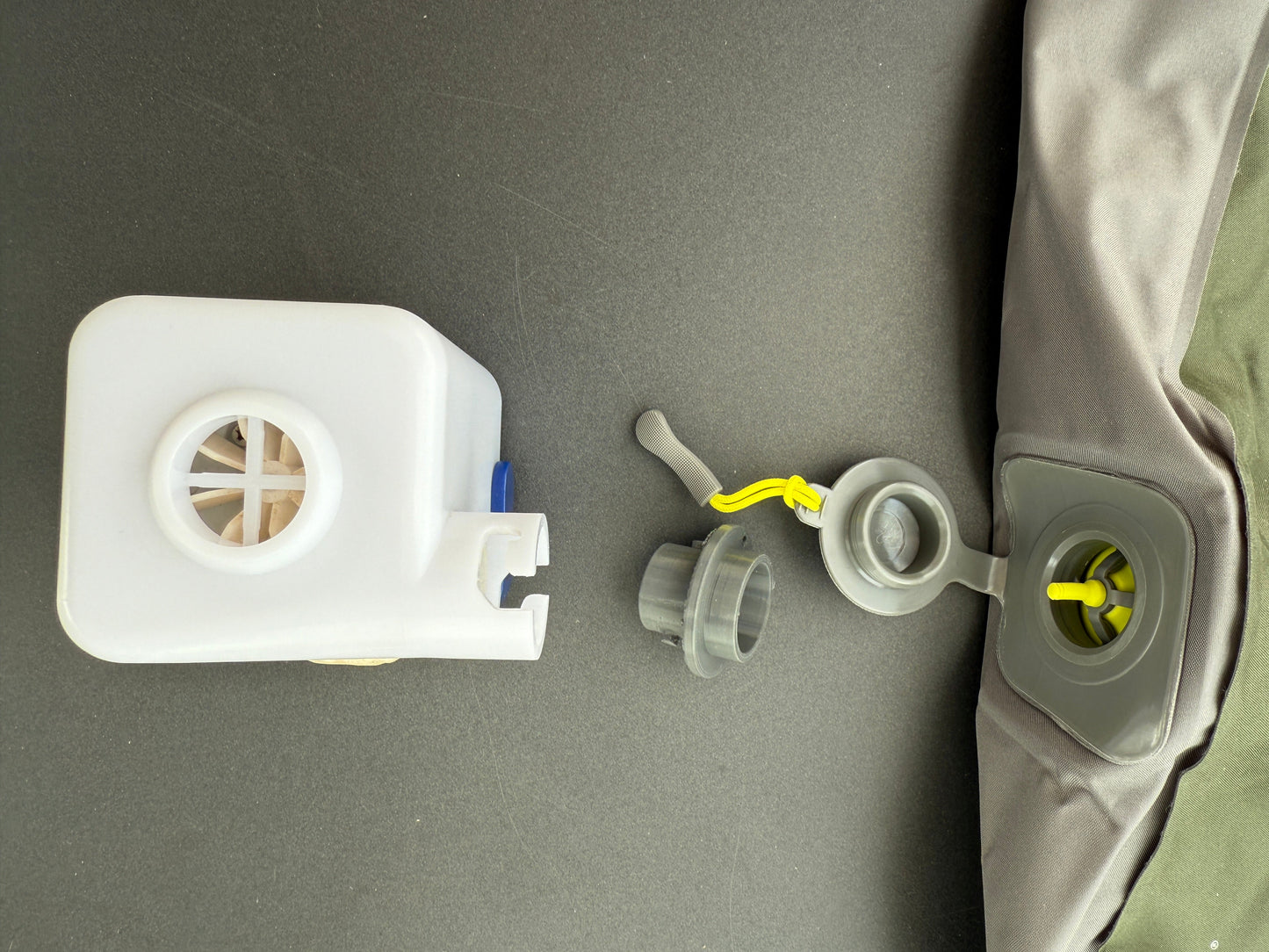 3D-Druckfile zum Gratis Runterladen: Adapter für die Aufblasventile von OUTWELL und ROBENS passend auf die  EXPED Pumpen Widget and Mega Pump